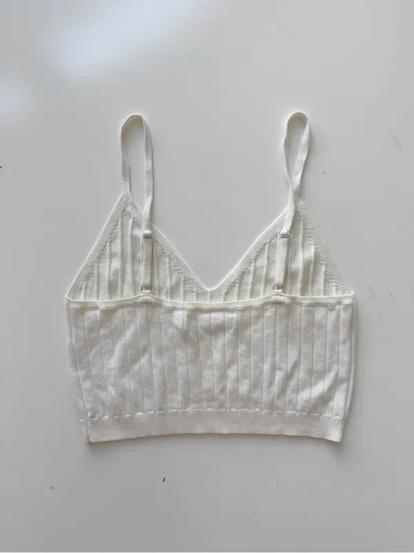 Abercrombie & Fitch Cream Ribbed Cardigan and Cropped Camisole Set Size Medium - Image 7