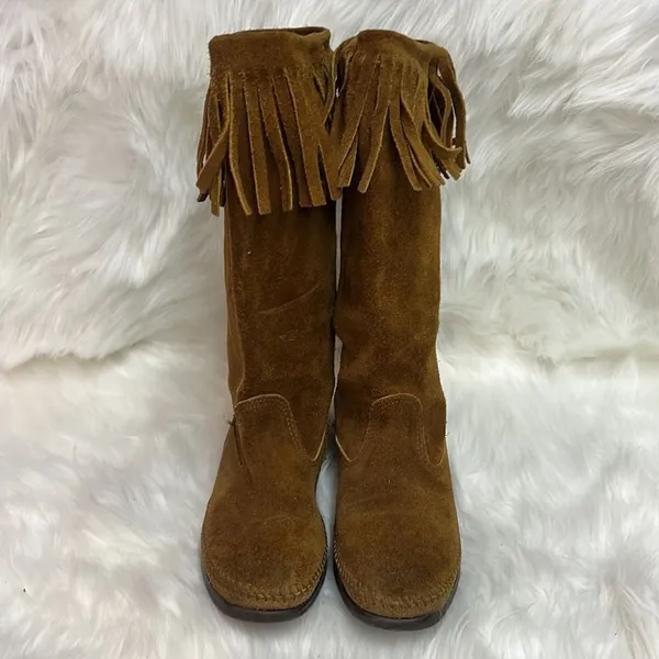 Minnetonka brown suede fringe mid calf boots‎ Size 6 B32 - Image 6
