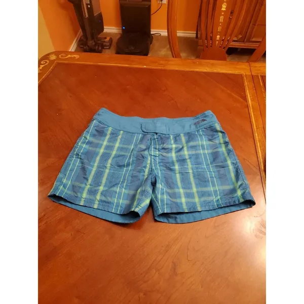 The North Face Shorts Women Size 6 Swim Board Shorts Blue/Green Plaid - Image 3