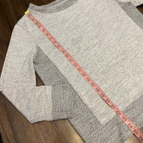 Gap Gapbody Yoga Sweatshirt - Image 6