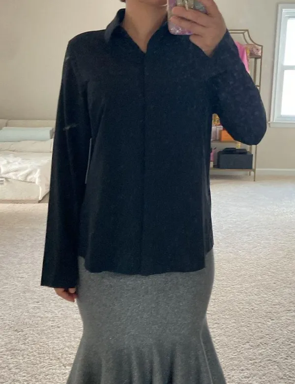 button up shirt. Fits s - Image 4