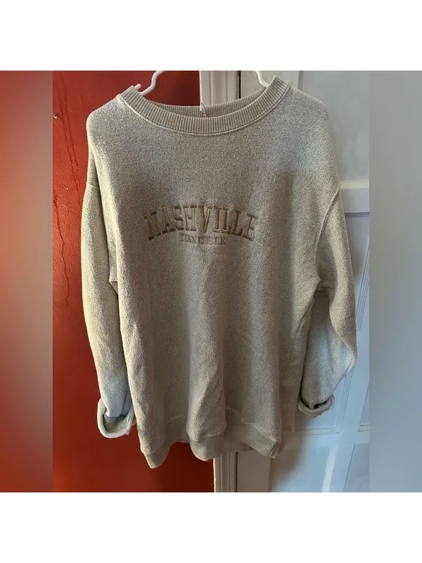 Nashville Tennessee Embroidered Beige Oversized Crewneck Sweater XL - Image 4