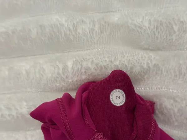 Lululemon Women's Wunder Train High Rise 25" Ripened Raspberry, Size 2 - Image 9