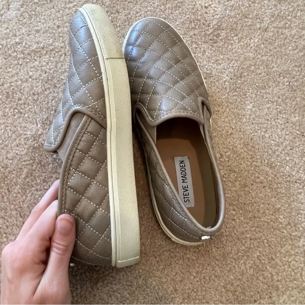 Steve Madden Tan Slip On Shoes - Image 5