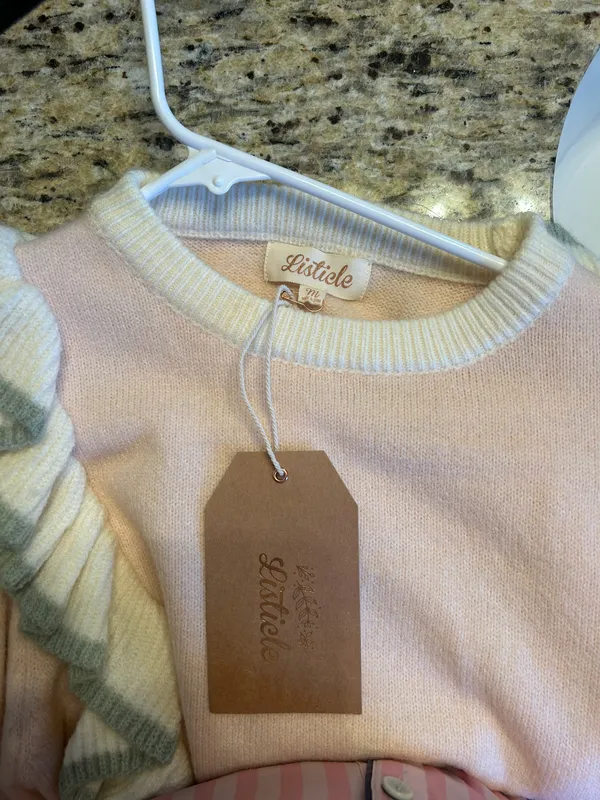Boutique Sweater Size M - Image 3