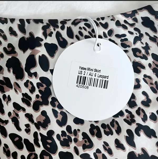 Princess Polly Leopard Mini Skirt - Image 5