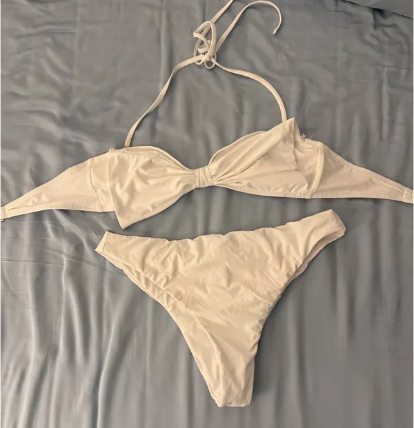 Lulus White Bikini Set - Image 2