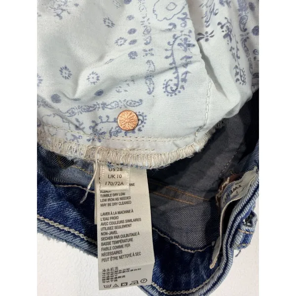Free People We The Free Women’s Size‎ 28 Distressed High Rise Denim Shorts - Image 13