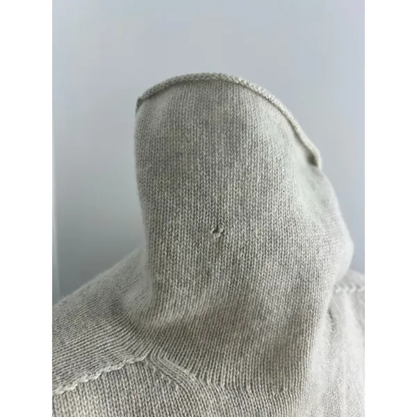 The Row Gray Short Sleeve Cashmere Sweater Need Repair Small - Image 4