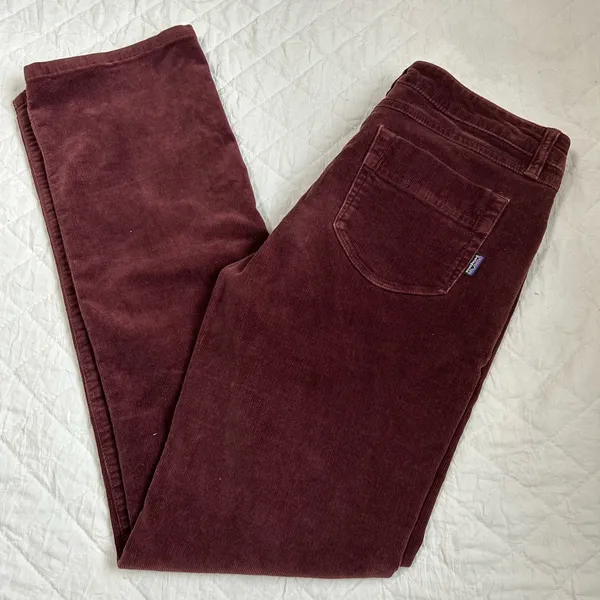 Patagonia Women’s Maroon Corduroy Pants size 28 - Image 3