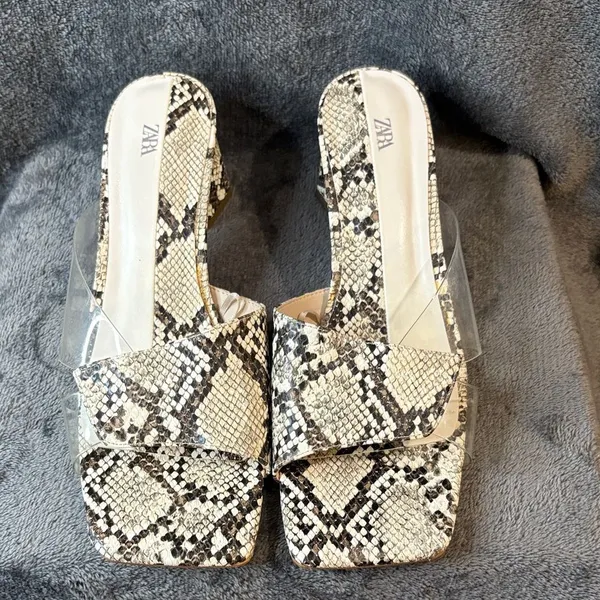 Zara Women's Snakeskin Mules - Black and Cream Sz 41/10.5 - Image 2