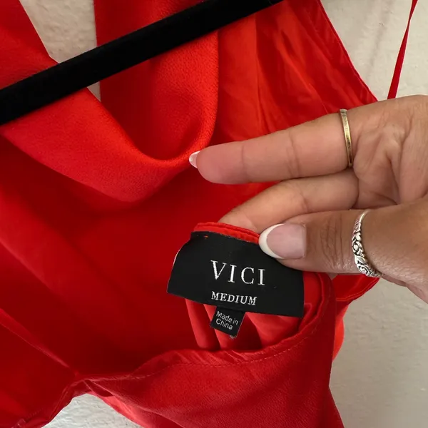 VICI Satin Red Open Back Dress Size M Holiday Christmas Cocktail - Image 3