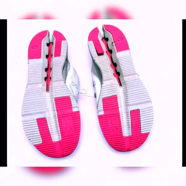 W11 men9.5 on cloud - Image 2