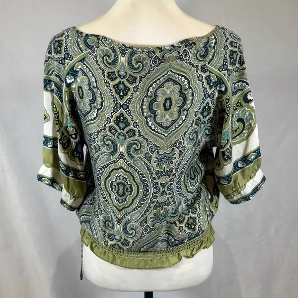 Alexander Vittoria 100% silk sage green boho print smocked top size large - Image 4