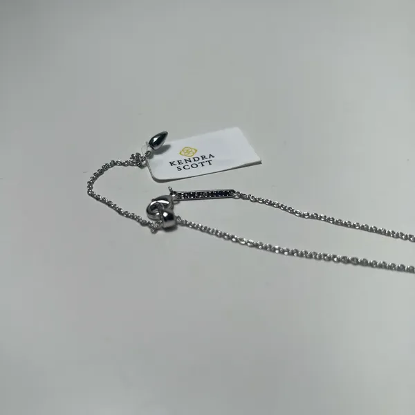 Kendra Scott Mallory Silver Pendant Healing Rose Quartz Necklace - Image 11