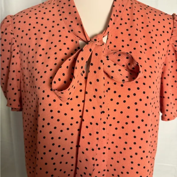 O L M Black and Orange Puff Sleeve Blouse with Tie Front - Image 2