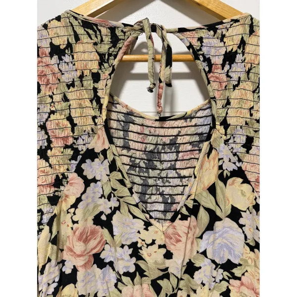 American Eagle Vintage Floral‎ Smocked Romper Long Sleeve Pockets Black Large - Image 9
