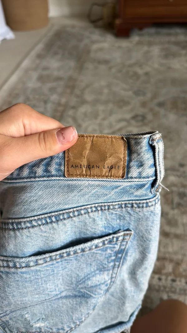 American Eagle Mom Short Jean - Image 2