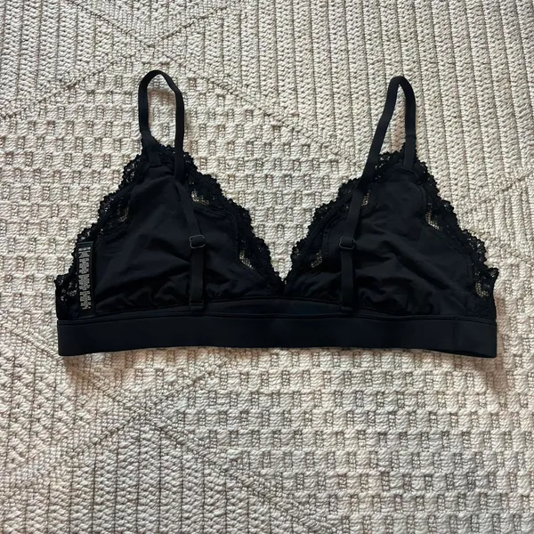 Skims Fits Everybody Lace Triangle Bralette - Image 3