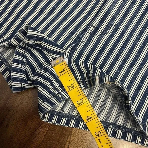 American Eagle Shorts Size 4 - Image 8