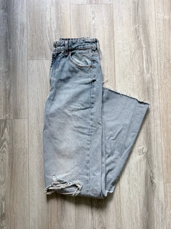 ZARA Straight Leg Denim Jeans - Image 6