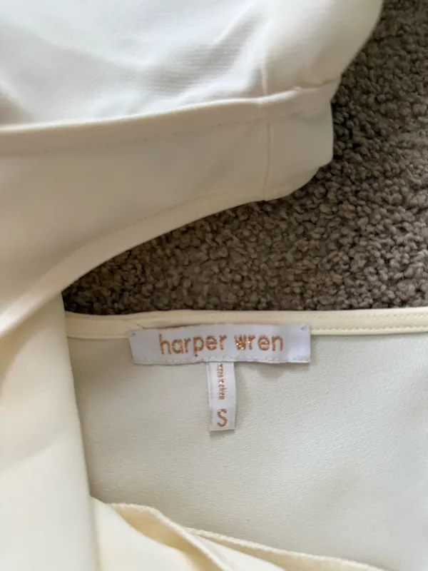 Harper Wren White Ruffle Sleeve Dress - Image 3