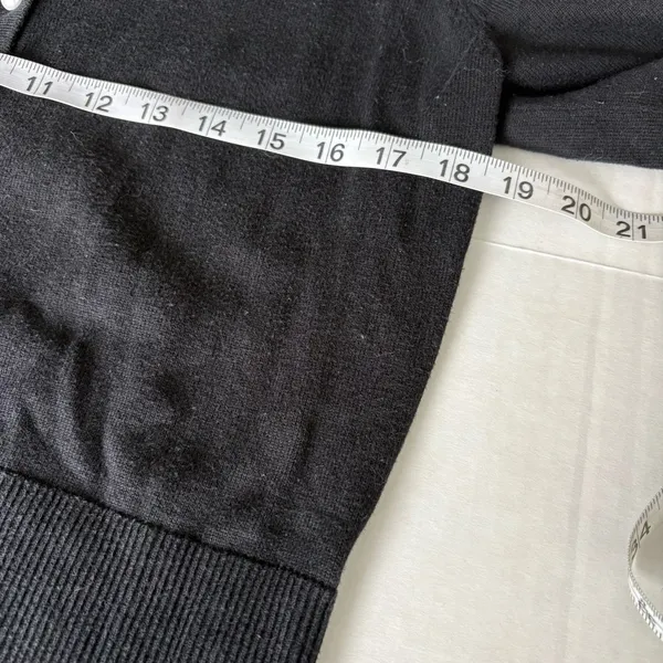 Karl Lagerfeld Black  pearl Button-Up Cardigan medium - Image 7