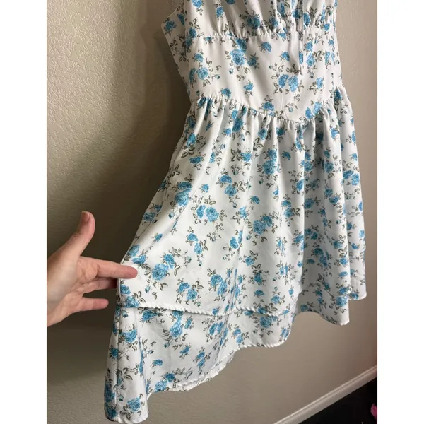 Scarlet Darkness Womens L White Blue Floral Milkmaid Dress Fairy Cottagecore‎ - Image 5