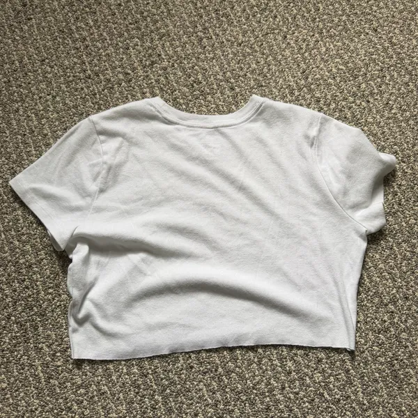 Hollister White Short Sleeve Cropped Shirt - Image 3