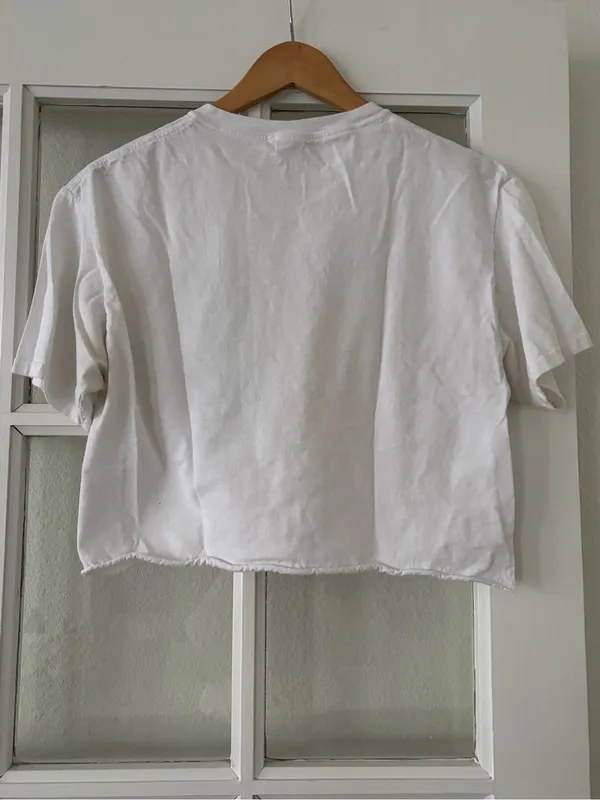 Fruit of the Loom Funky 100% Cotton Polaroid Cropped Tee - Image 3