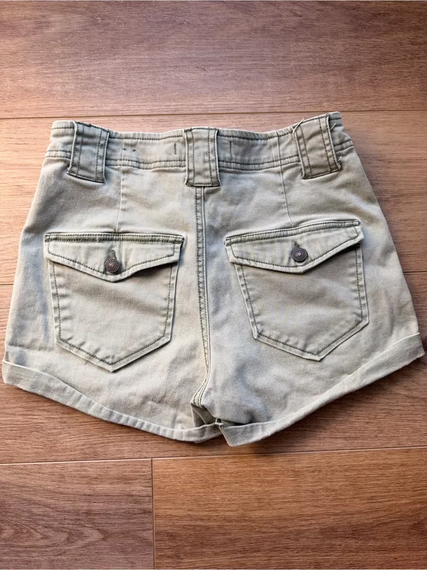 Abercrombie & Fitch High-Waist Utility Shorts — Khaki Green - Image 2