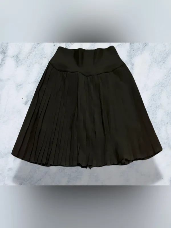 ALO Yoga Black Pleated A-Line Skirt M - Image 2