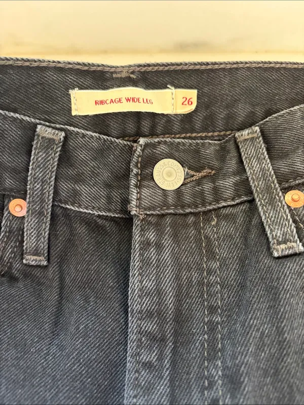 Levi's Women's Charcoal Wide Leg Jeans - Image 4