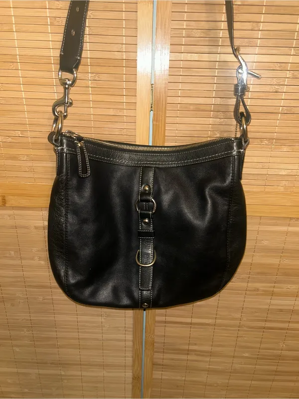 Coach Chelsea Buckle Leather Hobo Shoulder Bag (Style F14018) purse Y2K - Image 2