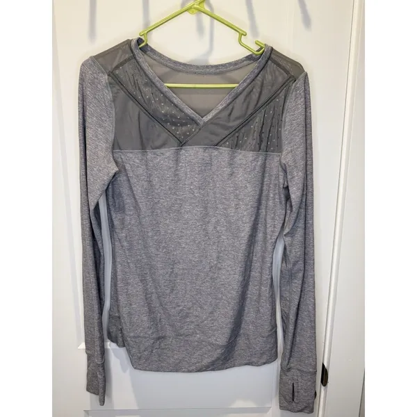 Lululemon Just Breathe Long Sleeve Top Women's Medium 10 Light Gray Athletic - Image 3