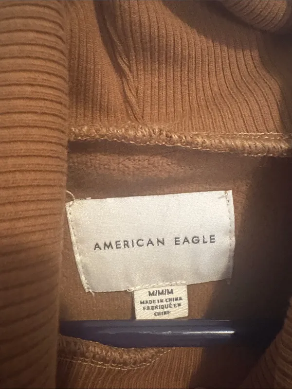 American Eagle Outfitters Cropped Brown Turtleneck Sweatshirt - Image 2