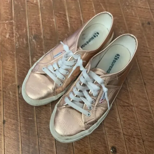Superga rose gold lace up royalcore Princess Kate style US10 sneakers - Image 2