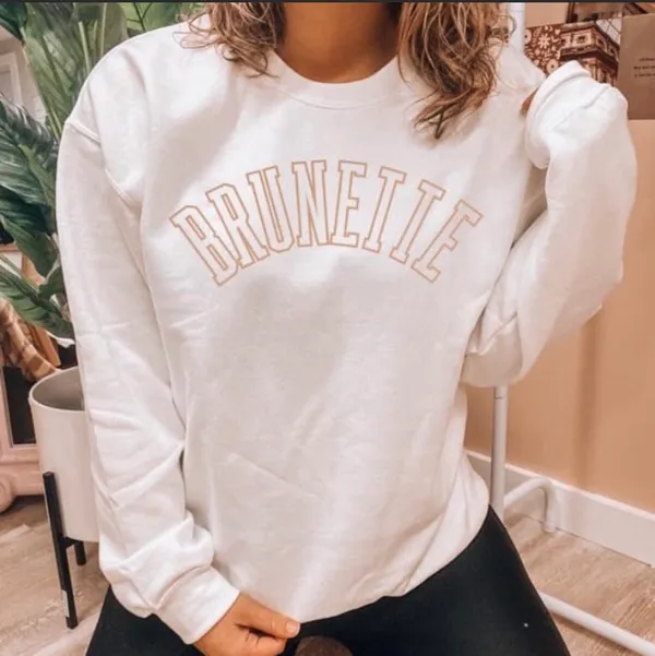 Gildan Brunette White Sweatshirt - Image 2