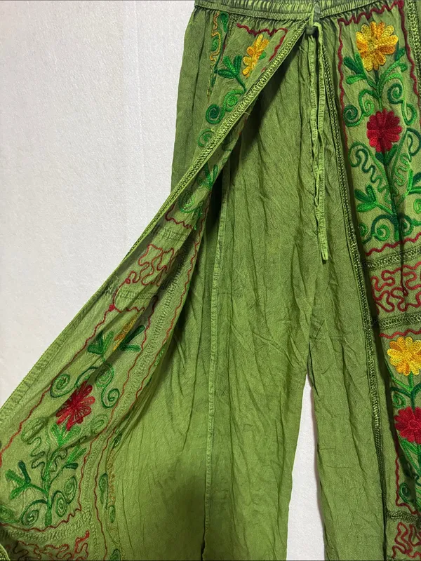 Naissha Green Embroidered Floral Wide-Leg Boho Split Front Pants - Image 7