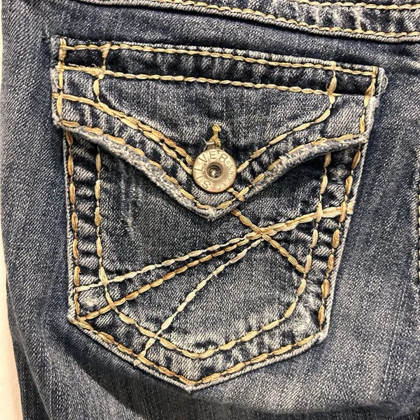 Silver Jeans Pioneer Distressed Bootcut Dark Wash Denim W30 L28 Y2k Boho‎ Grunge - Image 9