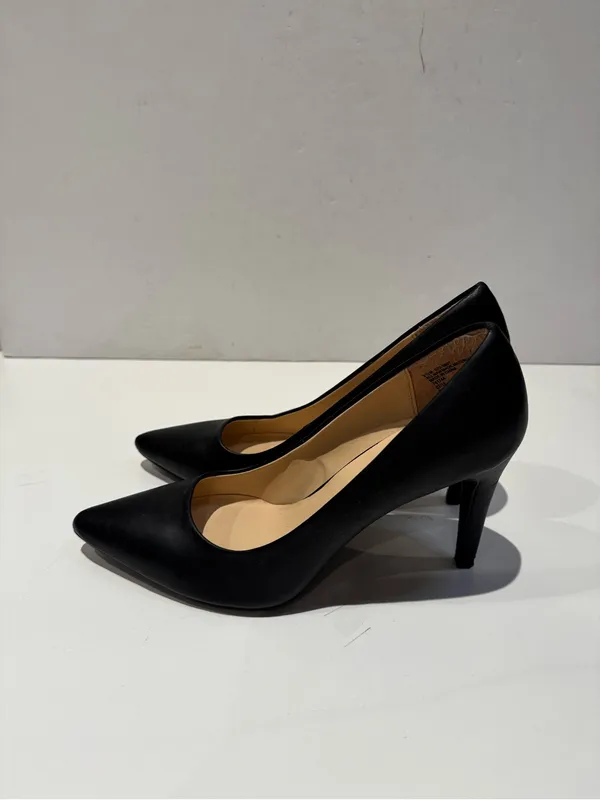 A.N.A m Wardrobe Staple Classic Black Pointed-Toe High Heel Pumps - Size 9.5 - Image 5