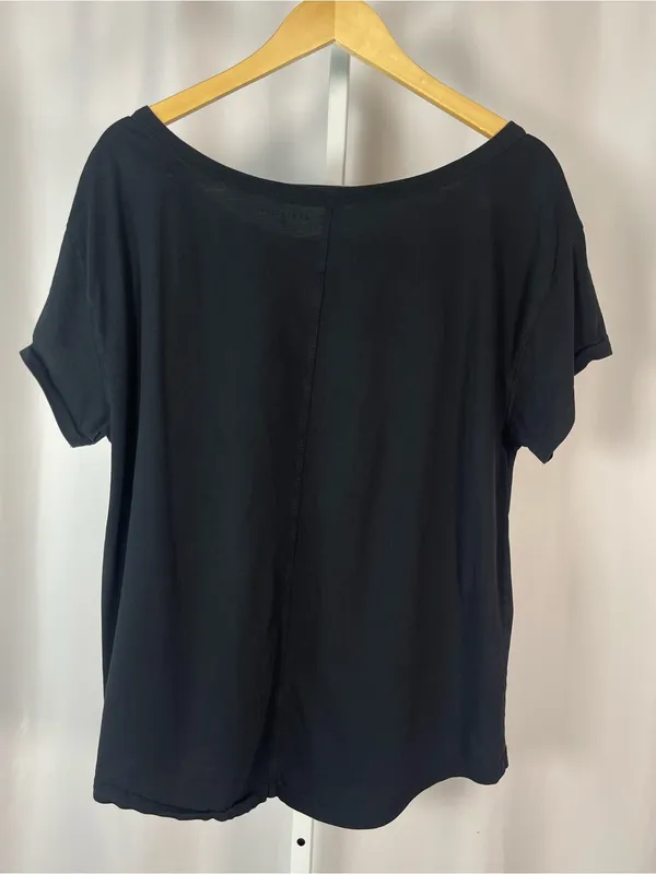 Fabletics Black Medium Short Sleeve Scoop Neck Tee Off Shoulder Yoga Workout - Image 2