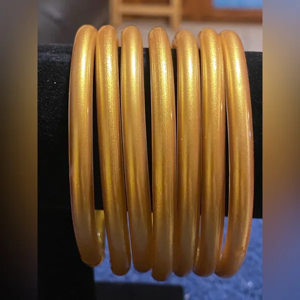 7pc Elegant Jelly filled light Gold - Image 3