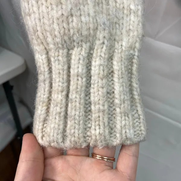 American Eagle women's cream striped button front v-neck‎ thick wool sweater S - Image 2