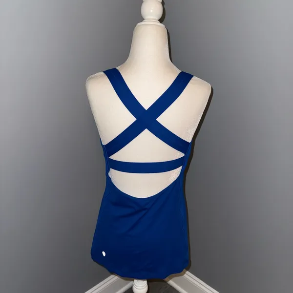 LULULEMON core kicker tank size 10 - Image 4