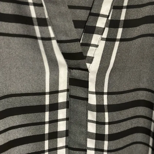 Simply Vera Wang Plaid Detailed Button Up Flannel Half Shirt Pullover - Image 6