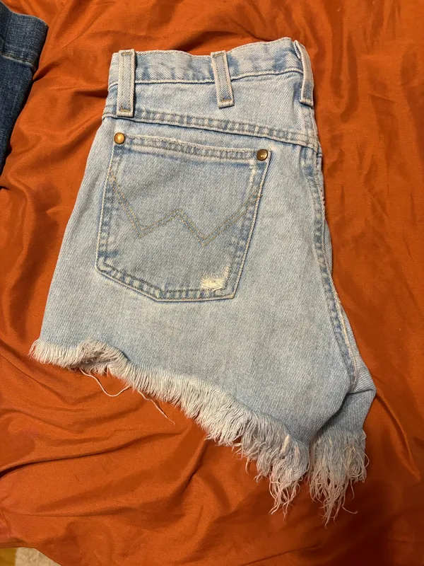 High-Rise Wrangler Shorts Denim - Image 3
