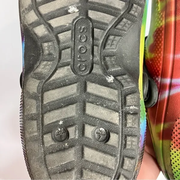 Crocs rainbow tie dye faux fur lined unisex‎ sizing - Image 7