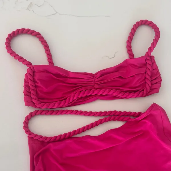 Chic Pink Crop Top and Skirt Set with Rope Straps Size M - Image 3