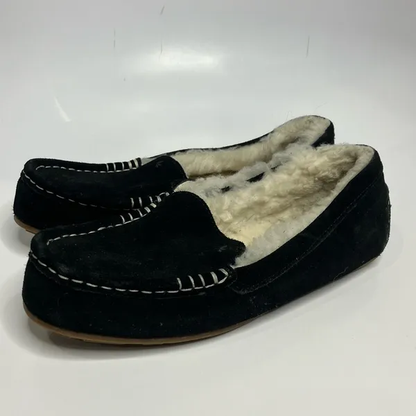 Koolaburra‎ black shearling lined slippers size 7 - Image 3